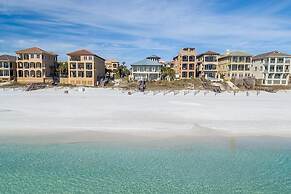 Bella Luna 4 Bedroom Holiday Home by Five Star Properties