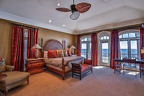 Bella Luna 4 Bedroom Holiday Home by Five Star Properties