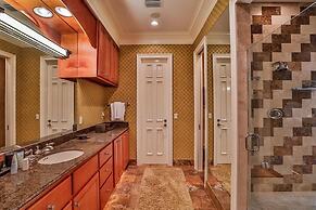 Bella Luna 4 Bedroom Holiday Home by Five Star Properties