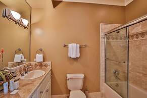 Bella Luna 4 Bedroom Holiday Home by Five Star Properties