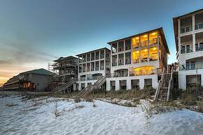 Bella Vizio 5 Bedroom Holiday Home by Five Star Properties