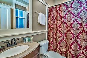 Bella Vizio 5 Bedroom Holiday Home by Five Star Properties