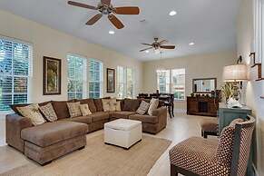 Beyond the Sea 5 Bedroom Holiday Home by Five Star Properties