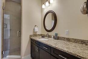 Beyond the Sea 5 Bedroom Holiday Home by Five Star Properties