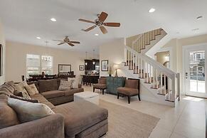 Beyond the Sea 5 Bedroom Holiday Home by Five Star Properties