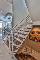 Bord du Mer 6 Bedroom Holiday Home by Five Star Properties