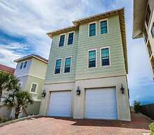 Bord du Mer 6 Bedroom Holiday Home by Five Star Properties