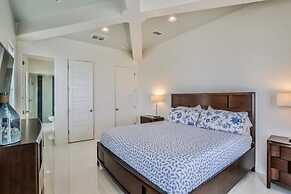 Bord du Mer 6 Bedroom Holiday Home by Five Star Properties