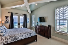 Bord du Mer 6 Bedroom Holiday Home by Five Star Properties