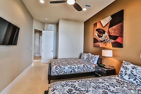 Bord du Mer 6 Bedroom Holiday Home by Five Star Properties