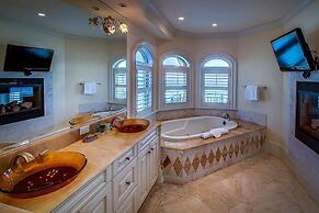 Capitano 7 Bedroom Holiday Home by Five Star Properties