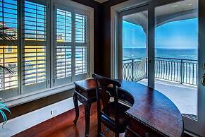 Capitano 7 Bedroom Holiday Home by Five Star Properties