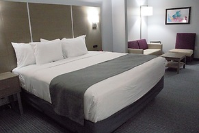 Days Inn & Suites by Wyndham Houston NW Cypress