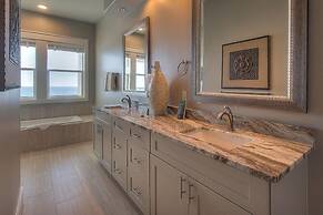 Not the Norm 11 Bedroom Holiday Home by Five Star Properties