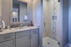 Not the Norm 11 Bedroom Holiday Home by Five Star Properties