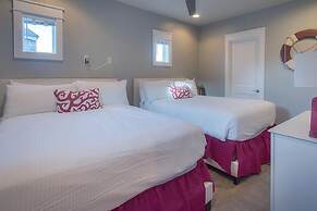 Not the Norm 11 Bedroom Holiday Home by Five Star Properties