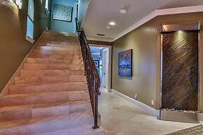 Ocean Paradise 4 Bedroom Holiday Home by Five Star Properties