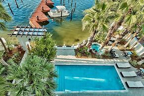 OLYMPIA CORAL SUITE 3 Bedroom Holiday Home by Five Star Properties