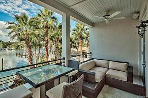 OLYMPIA SAND DOLLAR SUITE 2 Bedroom Holiday Home by Five Star Properti