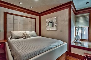 OLYMPIA SAND DOLLAR SUITE 2 Bedroom Holiday Home by Five Star Properti