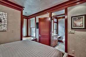 OLYMPIA SAND DOLLAR SUITE 2 Bedroom Holiday Home by Five Star Properti