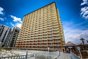 PELICAN BEACH 1216 2 Bedroom Holiday Home by Five Star Properties