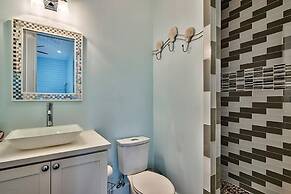 Sand Between Your Toes 6 Bedroom Holiday Home by Five Star Properties