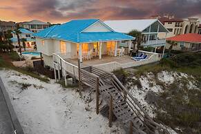 Sandtrap by the Sea 6 Bedroom Holiday Home by Five Star Properties