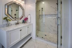 Sandtrap by the Sea 6 Bedroom Holiday Home by Five Star Properties