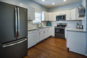 Sandtrap by the Sea 6 Bedroom Holiday Home by Five Star Properties