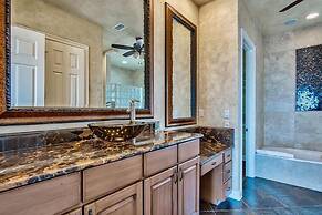 Sea Span 6 Bedroom Holiday Home by Five Star Properties