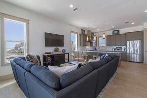 Sea Spell 8 Bedroom Holiday Home by Five Star Properties