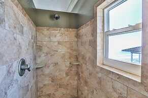 Seaclusion 9 Bedroom Holiday Home by Five Star Properties