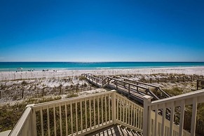 Seaclusion 9 Bedroom Holiday Home by Five Star Properties