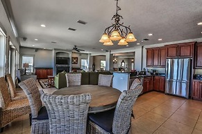 Seaclusion 9 Bedroom Holiday Home by Five Star Properties