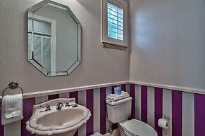 Serenity 4 Bedroom Holiday Home by Five Star Properties