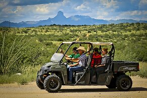 Rancho De La Osa Guest Ranch