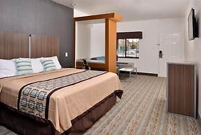 Scottish Inn & Suites