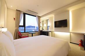 Geoje Art Nouveau Suite Hotel