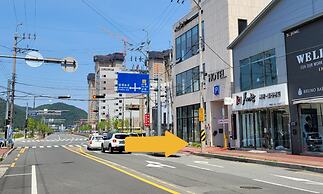 Geoje Art Nouveau Suite Hotel