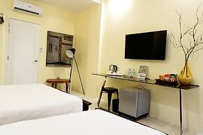 Luxx Boutique Boracay