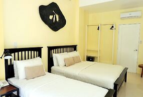 Luxx Boutique Boracay