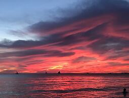 Luxx Boutique Boracay