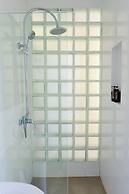 Luxx Boutique Boracay