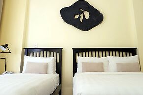 Luxx Boutique Boracay