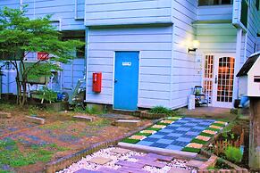 E-Joy Hostel