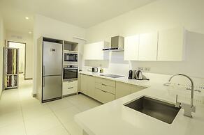 Cap Ouest by Dream Escapes