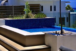 Cap Ouest by Dream Escapes