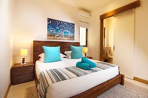 Cap Ouest by Dream Escapes