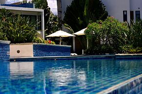 Cap Ouest by Dream Escapes